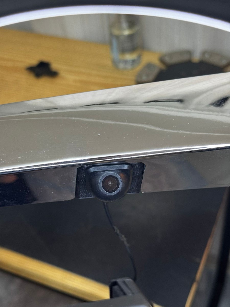 Suporte Adaptador Para Câmera De Ré Paralela  Lifan X60